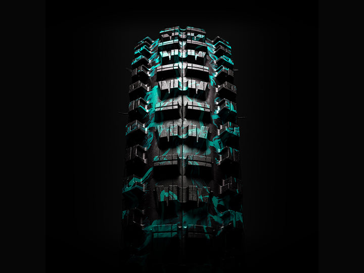 29 x 2.4 // Gravity Casing // Blue Splatter