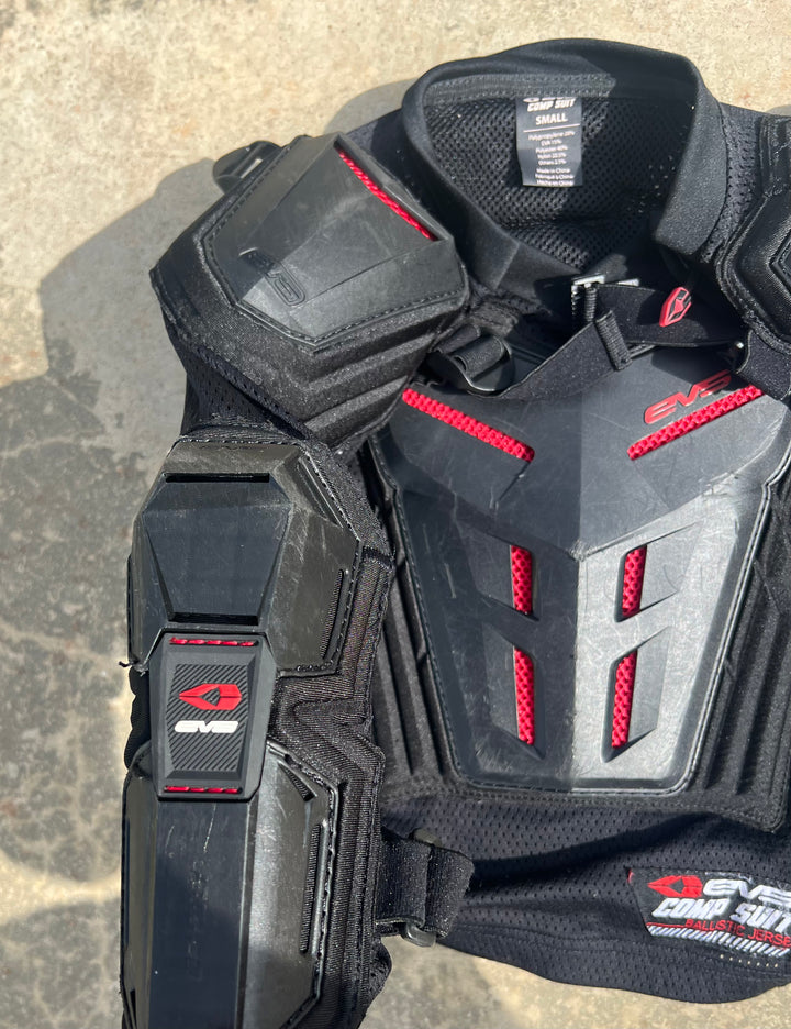 EVS Comp Suit - S